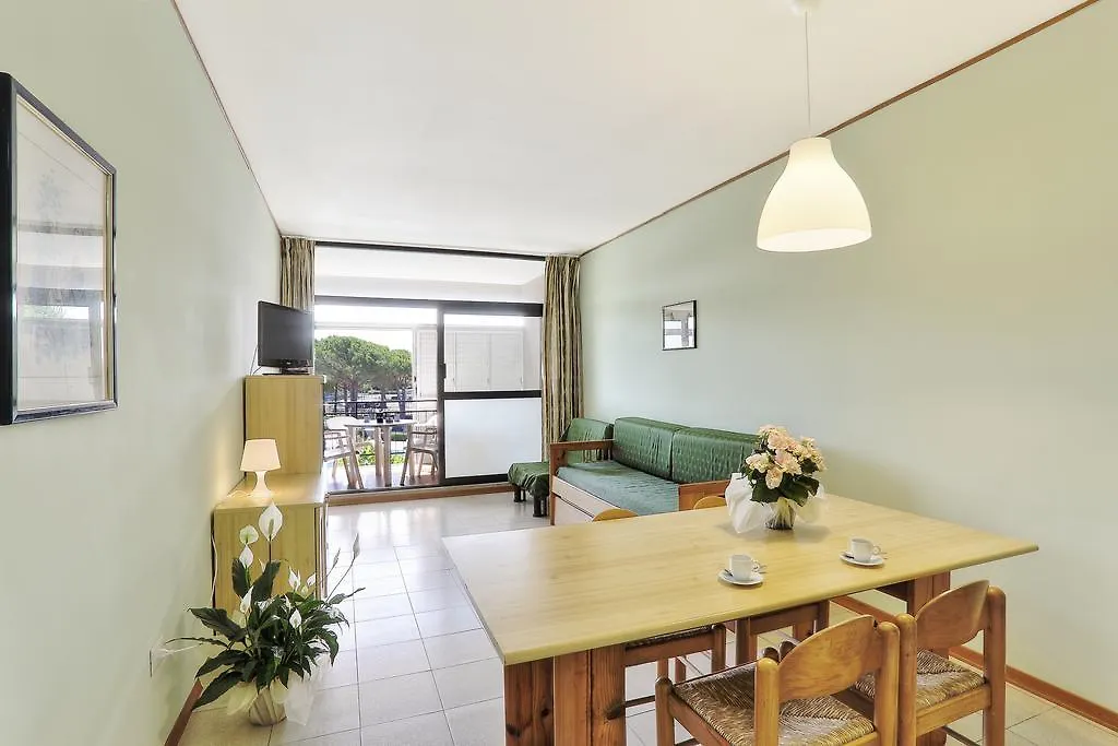 Residence Habitat Marina Di Bibbona Italy