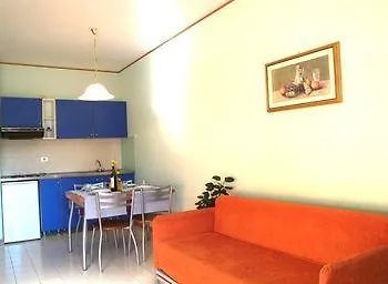 Residence Habitat Marina Di Bibbona Italy